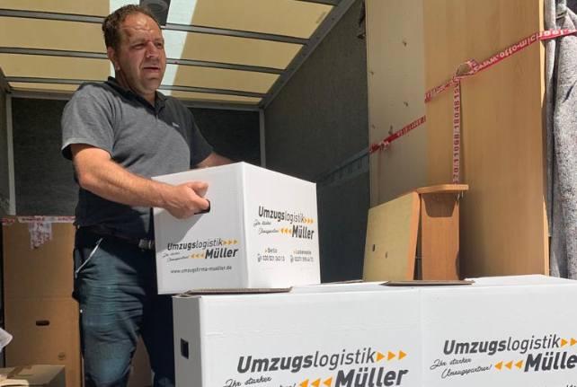 Preise erfahren für den Umzug von Elstertrebnitz nach Istanbul